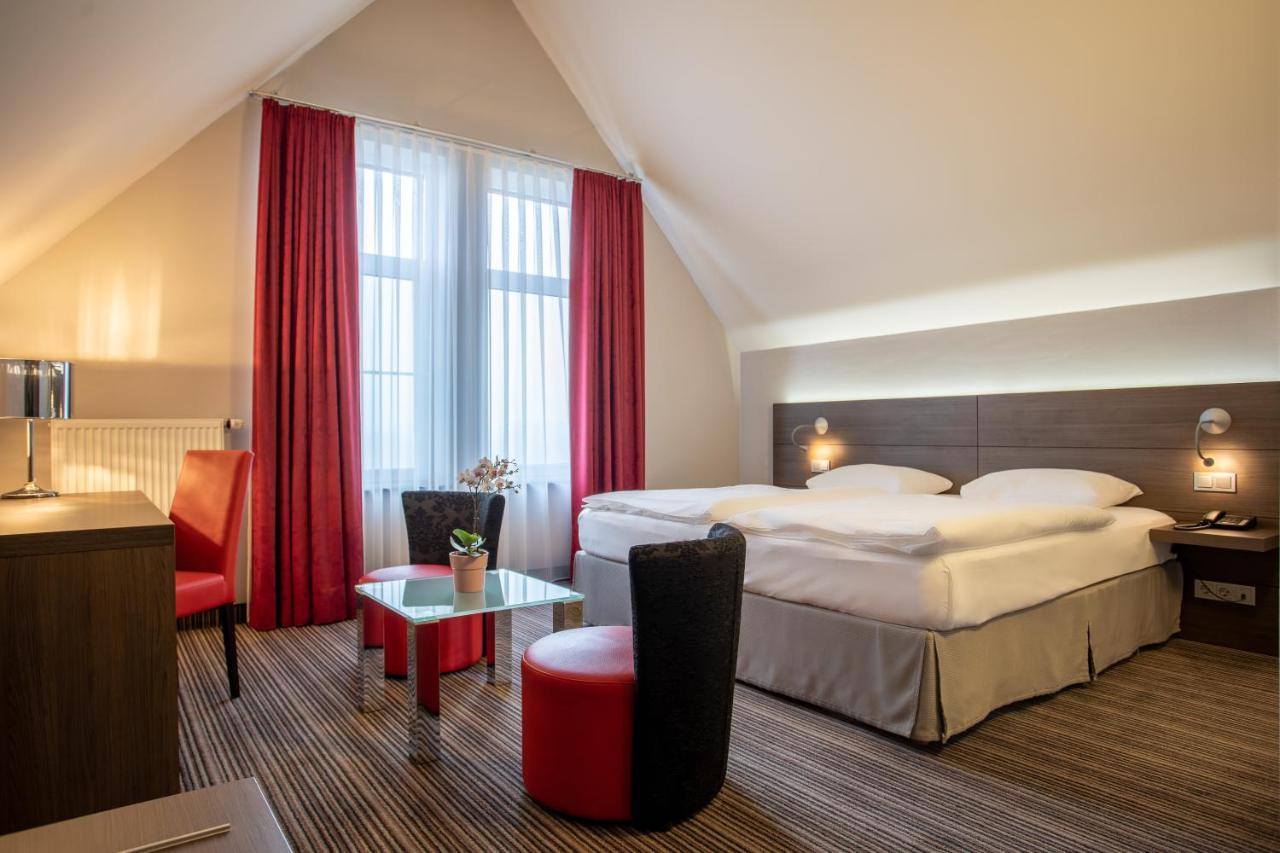 Golf & Country Hotel - Clervaux Esterno foto